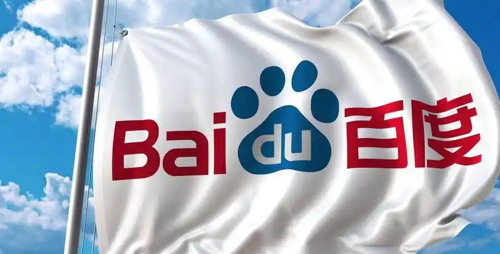 冰球突破正规入口米卡穿了吗